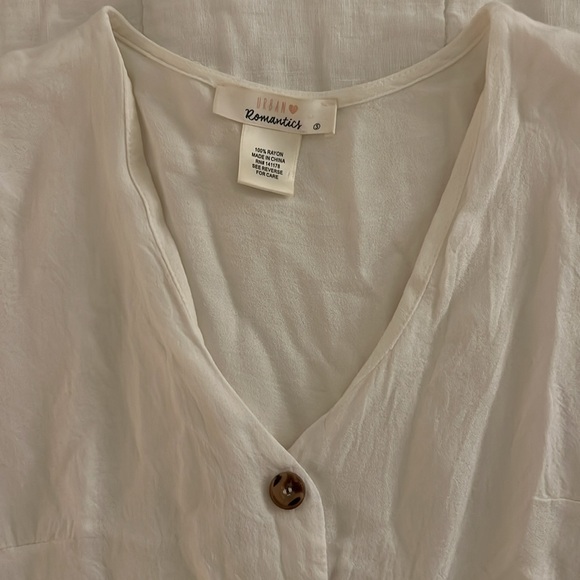 Urban Romantics white blouse - Picture 2 of 3